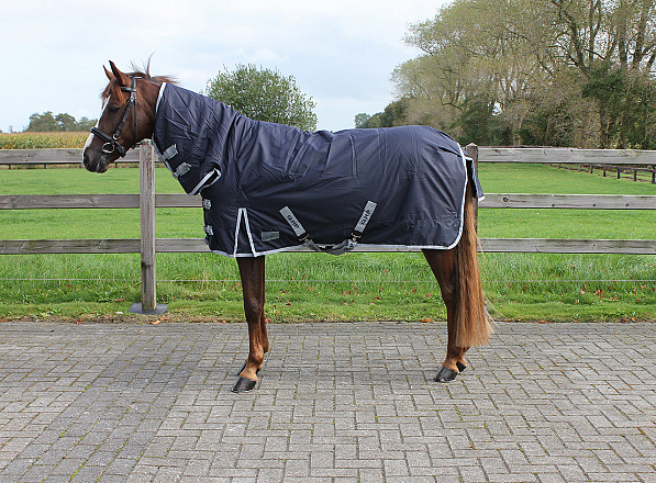 QHP outdoordeken met hals 300 gr